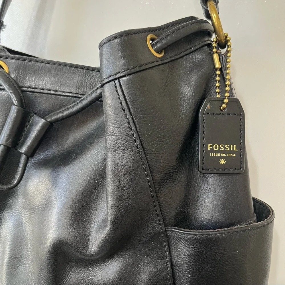 Fossil Black Leather Bucket Bag